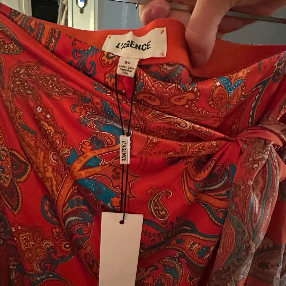 L'AGENCE Esa Sarong Skirt in Multi Red Paisley - Picture 4 of 4
